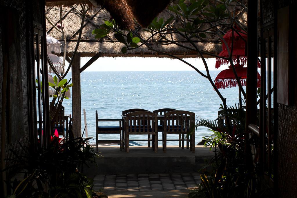 Beachouse Lovina Екстериор снимка
